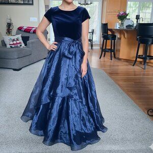 JS Collections sz 14 blue maxi velvet and chiffon special occasion wedding dress
